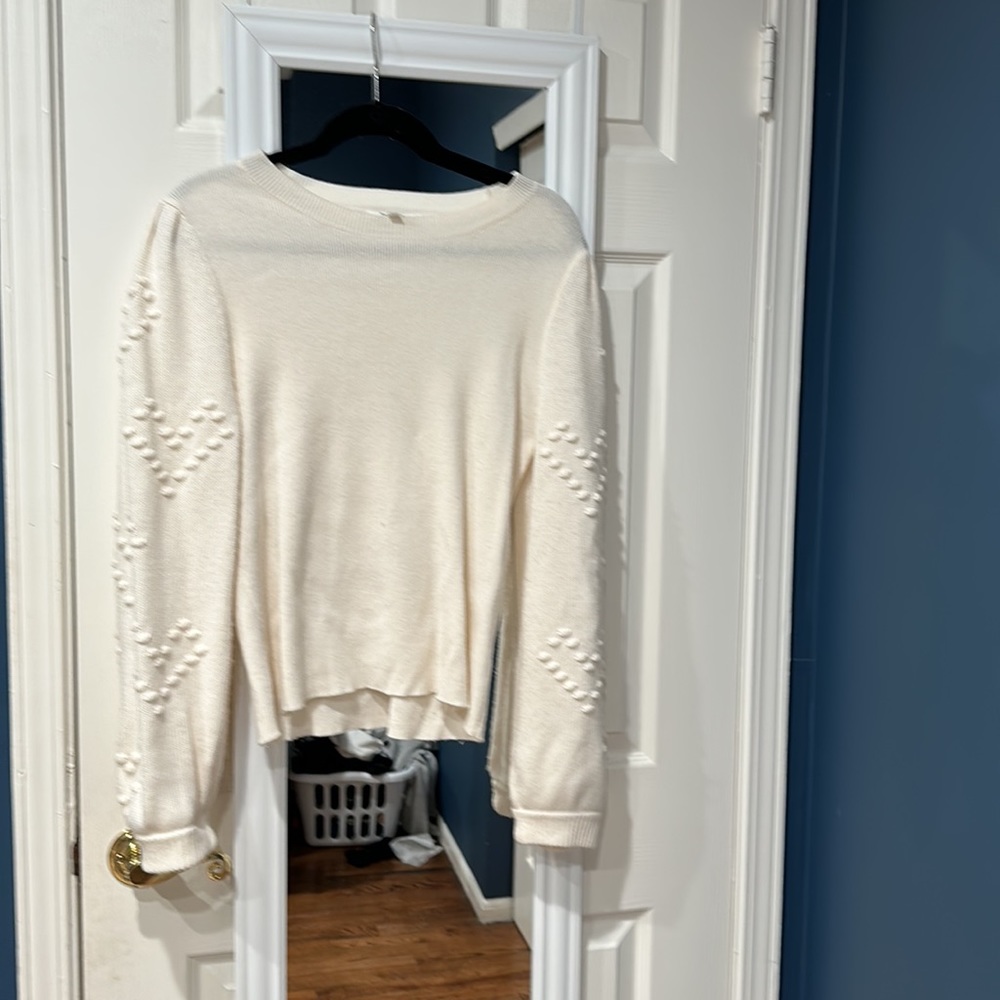Splendid Sweater - Picture 2 of 5